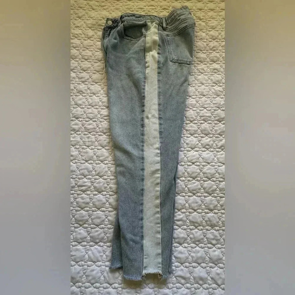 Pacsun Mom Jeans Two Tone Side Stripe Raw Hem Denim Cropped  Jeans Size 27 - Picture 4 of 11